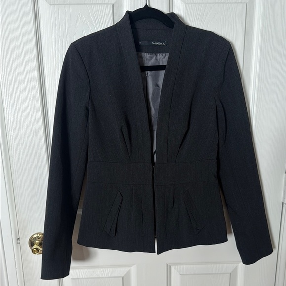 ANNARITA M women’s dark gray blazer size 44 (large) - Picture 1 of 3